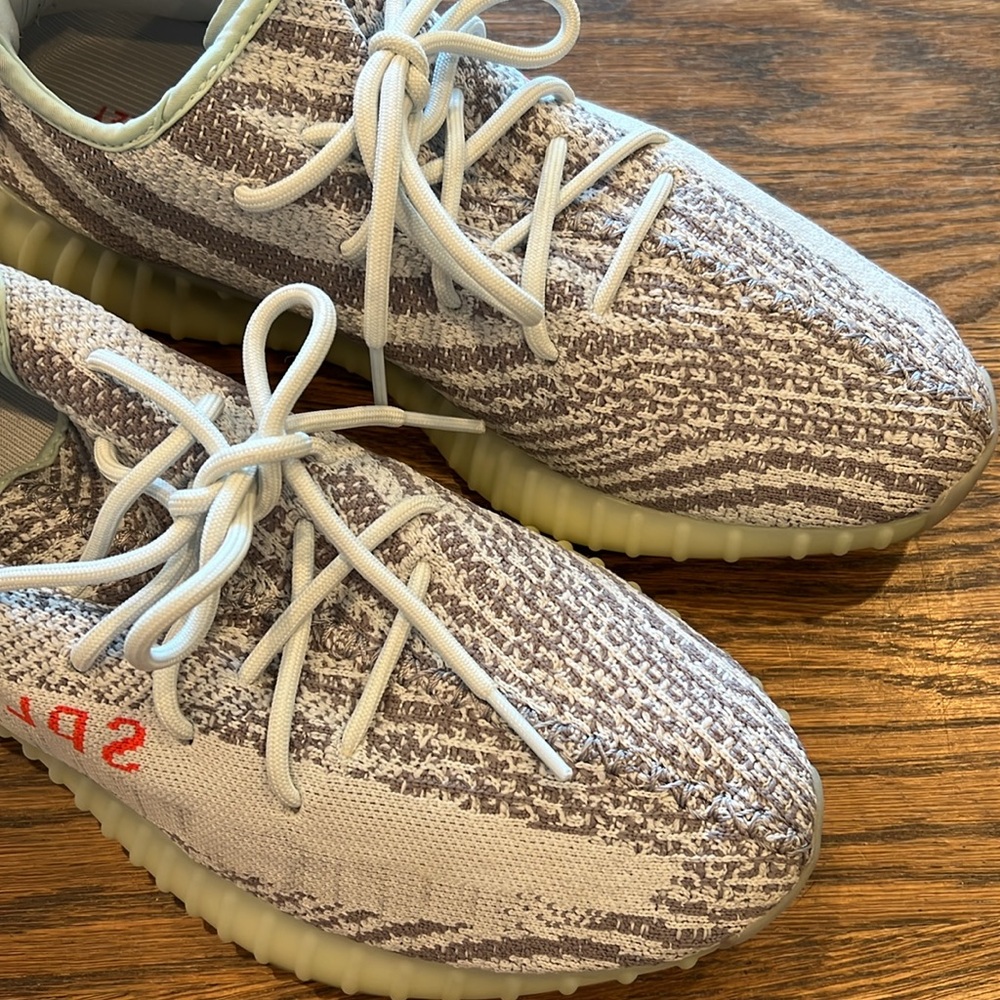 Yeezy Boost 350 V2 blue tint sneakers - Picture 7 of 14